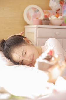 卿本佳人迅雷下载